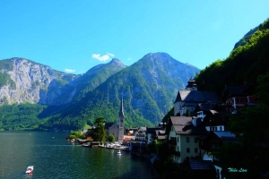 Hallstatt - thị trấn cổ kính và yên bình nhất châu Âu