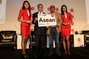 Hãng hàng không AirAsia phát hành vé tháng