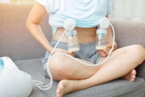Hút sữa đúng cách để sữa về nhiều