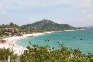 Khám phá biển Bình Tiên – ‘viên ngọc’ ẩn giấu của du lịch Ninh Thuận