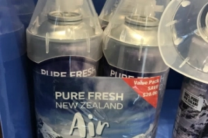 Không khí đóng chai giá 65 USD bán ở sân bay New Zealand