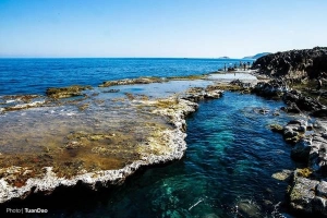 Khung ảnh kỳ ảo của Hang Rái