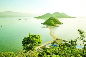 Kỳ thú đảo Phật nằm