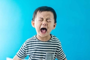 Làm thế nào giúp trẻ tự kỷ giao tiếp hiệu quả?