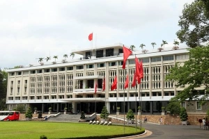 Lần đầu mở cửa phòng làm việc của ông Nguyễn Cao Kỳ