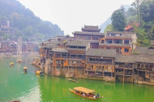 Lịch trình du lịch Trung Quốc trong 15 ngày chỉ với 10 triệu đồng