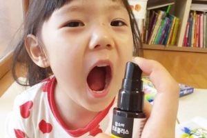 Lưu ý an toàn khi xịt họng cho bé