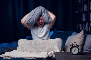 Lý do khiến bạn ngủ hay bị giật mình