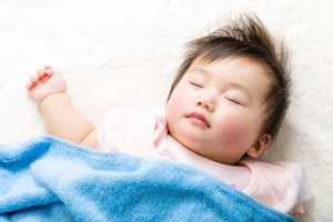 Lý do khiến trẻ ngủ không sâu giấc