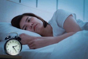 Mất ngủ, trằn trọc cả đêm phải khắc phục thế nào?
