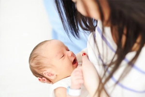 Mẹ bị mất sữa làm sao để có lại?