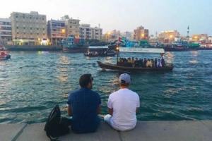 Một Dubai không nhà chọc trời và siêu xe