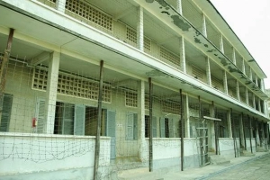 Một ngày ở bảo tàng diệt chủng Tuol Sleng ở Phnom Penh
