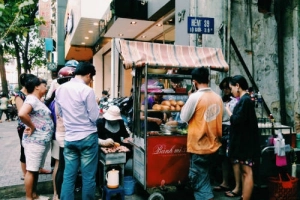 Năm xe hàng rong lâu đời hút khách ở quận 1