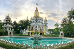 Ngôi chùa đẹp như tranh ở ngoại ô Sài Gòn