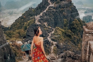 Ngọn tháp ở Ninh Bình hot nhờ giống cảnh phim cổ trang