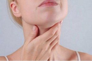 Người bị nhân tuyến giáp có nên mang thai?