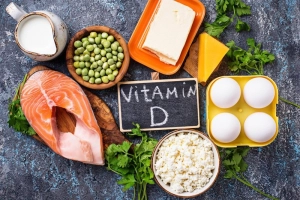 Người lớn tuổi có thể bổ sung vitamin D liều cao được không?