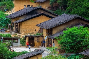 Nhà trình tường hàng trăm năm không đổi ở Lạng Sơn