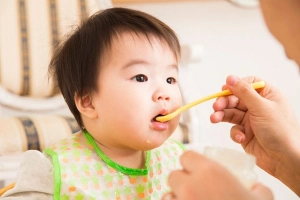 Nhu cầu dinh dưỡng của trẻ dưới 1 tuổi