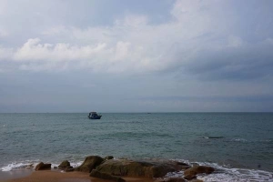 Những bãi biển đẹp nên đến vào mùa hè