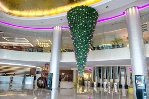 Những cây thông Noel độc và lạ ở Việt Nam