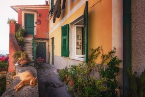 Những con hẻm &#8216;bí mật&#8217; đẹp như cổ tích ở Italy