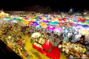 Những khu chợ đêm có khả năng ‘gây mê’ khi du lịch Bangkok