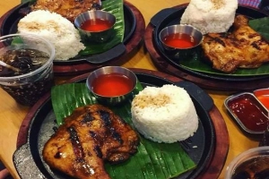 Những món ăn trong ngõ nổi tiếng ở Hà Nội