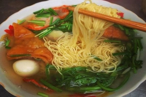 Những quán ăn chậm chân là bị đuổi dọc phố Lò Đúc