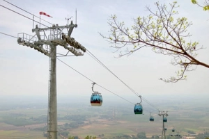 Những trải nghiệm không thể bỏ qua trên hành trình đến núi Bà Đen