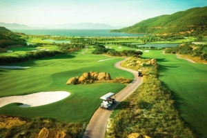 Ở 3N2Đ Vinpearl Golf Land Resort &#038; Villa Nha Trang dịp tết âm bao luôn vé Vinpearl Land không giới hạn chỉ 5.775.000 đồng