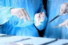 Phẫu thuật làm lại tầng sinh môn và khâu cơ vòng do rách sau chấn thương