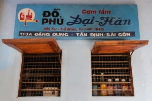 Quán cà phê phong cách biệt động Sài Gòn
