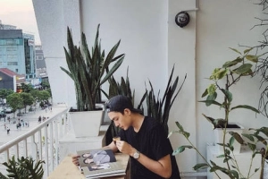 Quán cà phê siêu chất, tha hồ gặp sao ở Sài Gòn