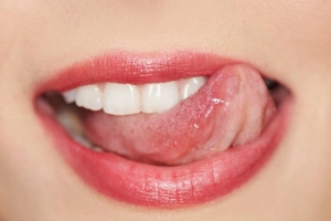 Quan hệ bằng miệng có nguy cơ lây bệnh gì?