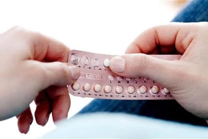 Quên uống thuốc tránh thai vỉ 21 viên  phải làm sao?