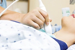 Siêu âm tuyến giáp cực trên có cấu trúc echo dày đặc có sao không?