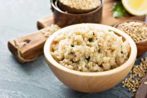 Sự khác biệt giữa Couscous và Quinoa là gì?
