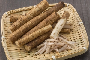 Tác dụng của rễ cây ngưu bàng để thải độc cho da