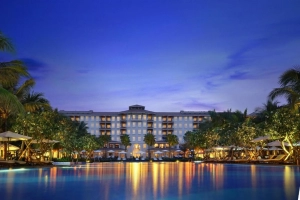 Tận hưởng mùa Giáng sinh ấm áp tại Đà Nẵng Marriott Resort &#038; Spa