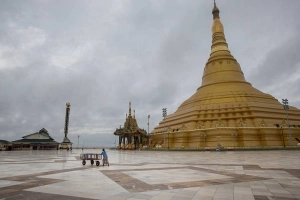 Thủ đô rộng lớn mà vắng bóng cư dân ở Myanmar