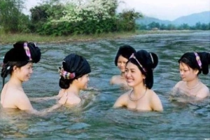 Thú vị phong tục &#8216;tắm tiên&#8217; ở các nước trên thế giới