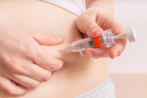 Tiêm thuốc kích trứng có phải kiêng quan hệ không?