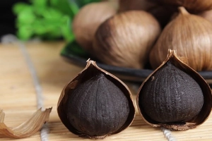 Tỏi đen có tác dụng gì? Ăn thế nào để khỏe?