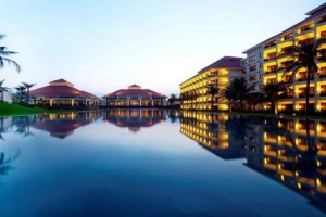 Top 5 khách sạn Đà Nẵng có hồ bơi tuyệt đẹp ‘đốn tim’ du khách