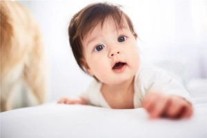 Trẻ 7 tháng đi ngoài mấy lần là bình thường?