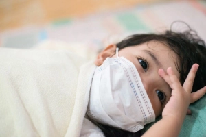 Trẻ nhiễm Covid-19 có thể trở nặng vào thời gian nào?