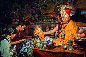 Tu viện Sakya: nơi nắm giữ kho báu của Phật giáo Tây Tạng