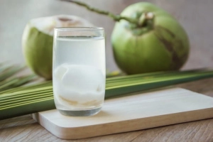 Uống nước dừa có tác dụng gì?